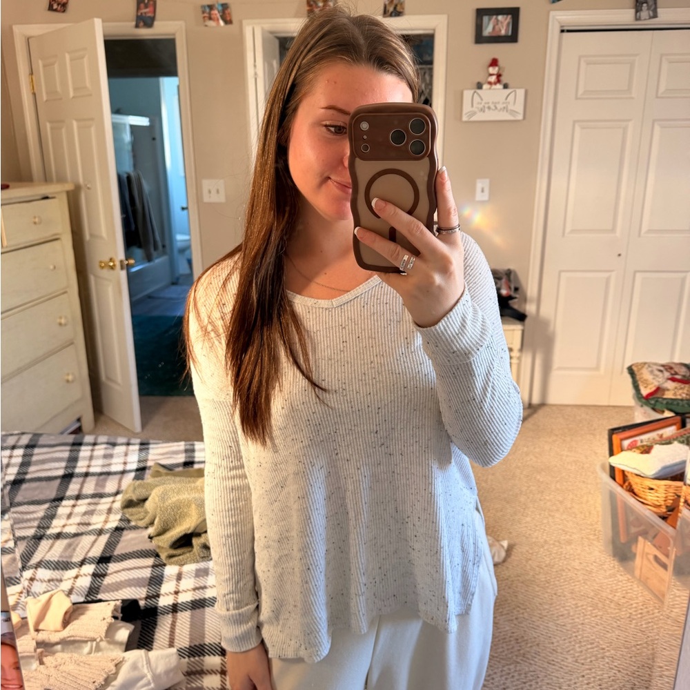 American Eagle Outfitters Light Heather Gray Scoop Neck Sweater